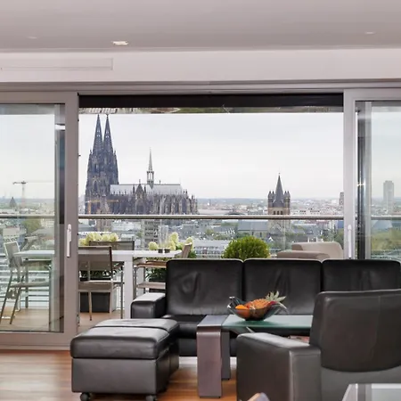 3br Penthouse Kranhaus - What'app - 0034-635-520-036 - For Reservations! Daire